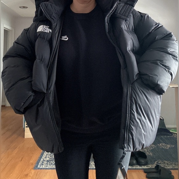 Womens Northface oversized puffer jacket - BLACK - Picture 10 of 11